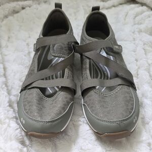 rykä Casual Green Mary Jane Sneakers